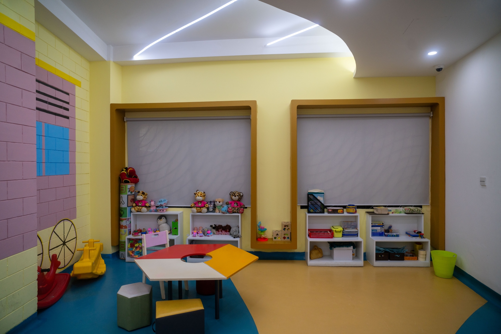 Class Room 8